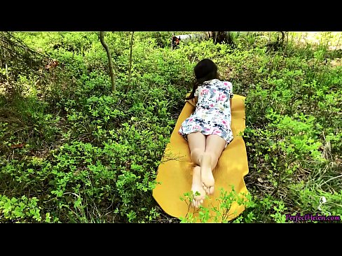 ❤️ 陌生人在Tinder上自慰我的阴部,并在树林里热情地做爱 ️ Sex video❌️❤