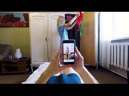 ❤️ 继妹在妈妈回家前让弟弟射精 ️ Sex video❌️❤