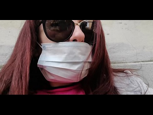 ❤️ Nicoletta报复她的邻居,在他的车库里撒尿(特别Covid19意大利检疫局) ️ Sex video❌️❤