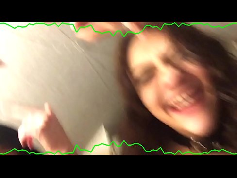 ❤️ 两位性感的黑发美女情感内裤留住混蛋古怪的婊子 ️ Sex video❌️❤