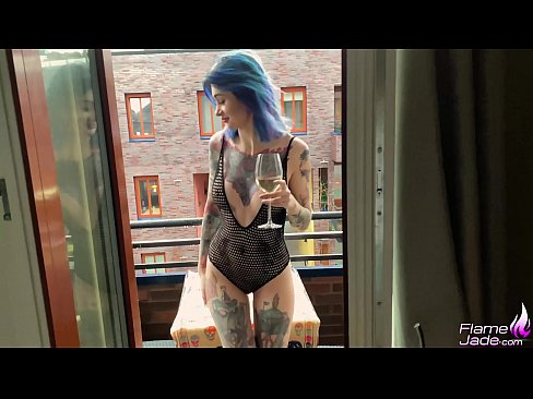 ❤️ 巨大的女孩大口吸吮,在空旷的天空下热情地做爱 ️ Sex video❌️❤